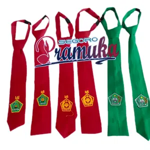 Dasi Mi Panjang Full Bordir Warna Merah dan Hijau dengan Logo MI Kuning
