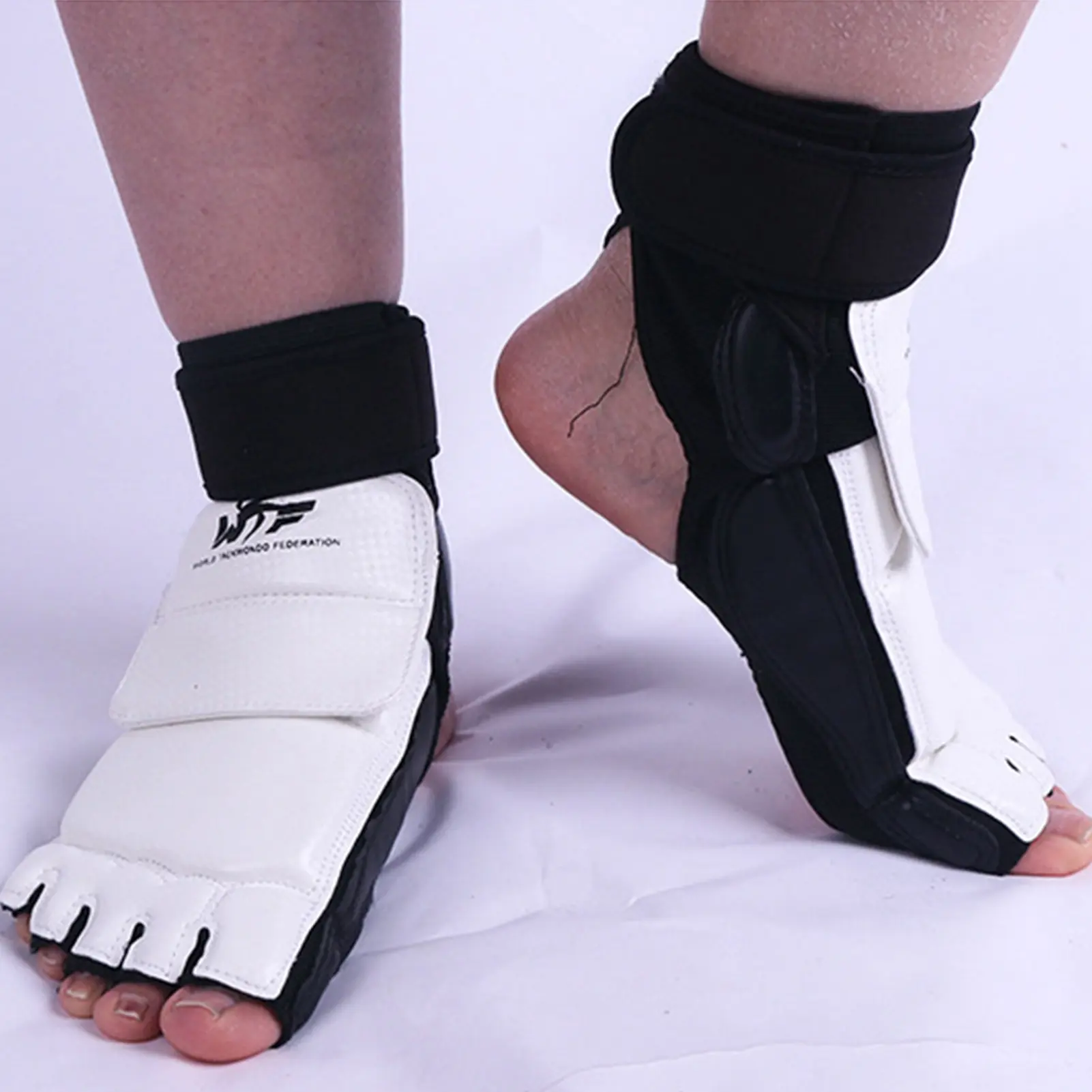 Găng tay Taekwondo và bộ thiết bị tập luyện Karate, 1 đôi, bao gồm bảo vệ chân