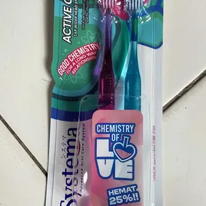 Systema Sikat Gigi Active Clean Soft Friendship Edition Isi 2pcs
