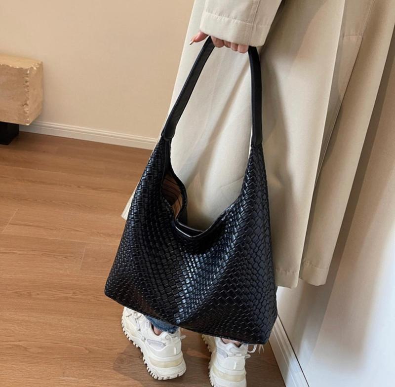 TOTE BAG WANITA TERBARU KULIAH KERJA HITAM GLOSSY PREMIUM QUALITY Totebag 3