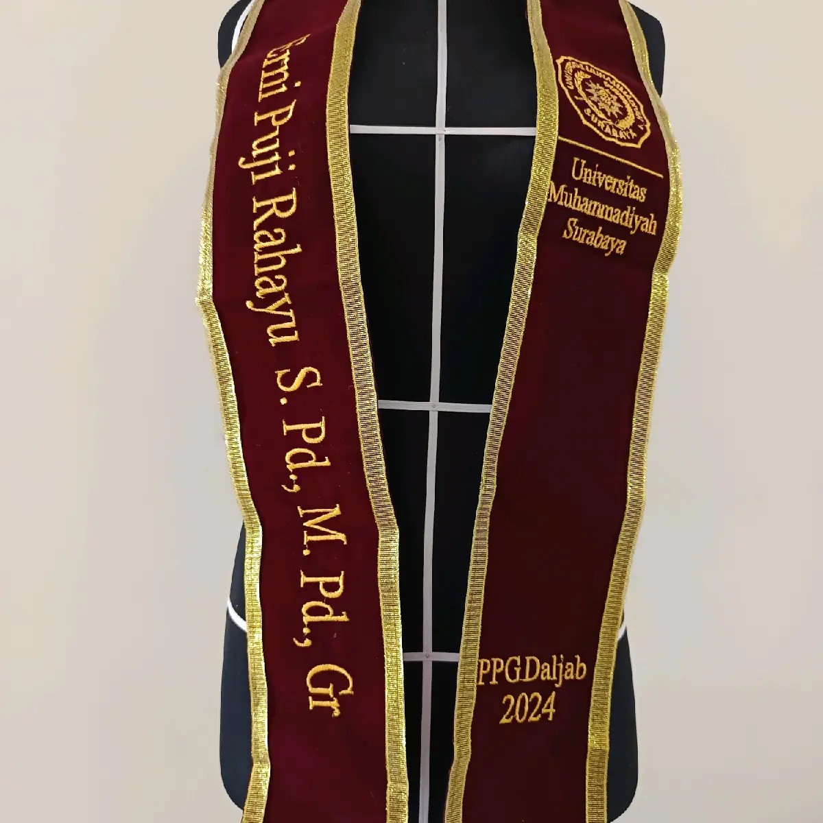 SELEMPANG LEHER PITA 1 LAPIS free costum Nama ( Elegan )
