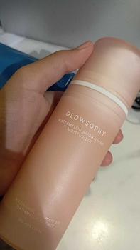 Product Review of [Promo] Glowsophy Watermelon Brightening Moisturizer 100g 30g Skin Barrier Niacinamide Gel Day and Night Skincare 4UR from y**🧋 0