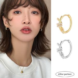 EAR PARTNER-新しい、高級で個性的な耳飾り。繊細な絡み合いと結び目のある女性用イヤリング（eh-3441）