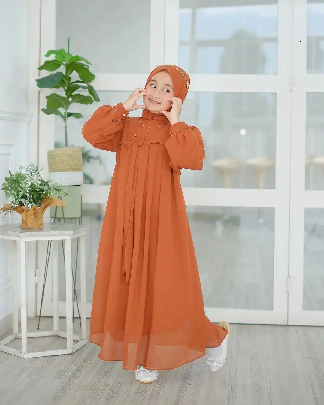 Geedo Collection - Qiran Dress Free Pashmina Ceruty Babydoll Aplikasi Payet Gamis Anak Perempuan 4-9 Tahun Pakaian Muslim Anak Set Dress + Hijab Polos Baju Lebaran Set Kids Gamis Plus Phasmina