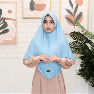 Hijab Instan Pet Antem "M"by Intan Hijab Bahan Kaos TC Premium Size "M"
