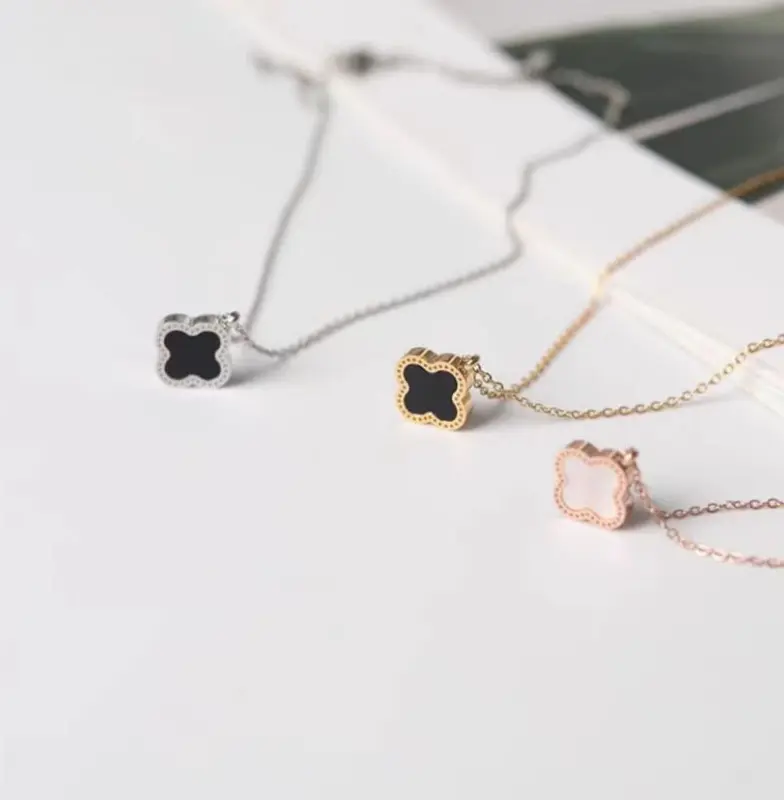 Kalung Clover Asli - Model Terbaru dengan Serial Number Perhiasan Kalung Harian Model Clover Bolak Balik Perhiasan Harian Anti Karat 4