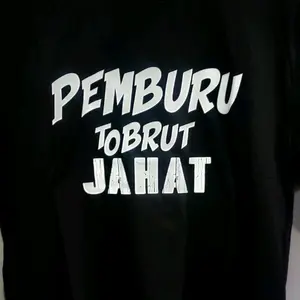 kaos pemburu tobrut jahat