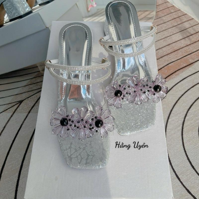  Q19 Dép cao gót  cao 5cm   quai trong đính nơ hoa tuyết đen kiêu sa 