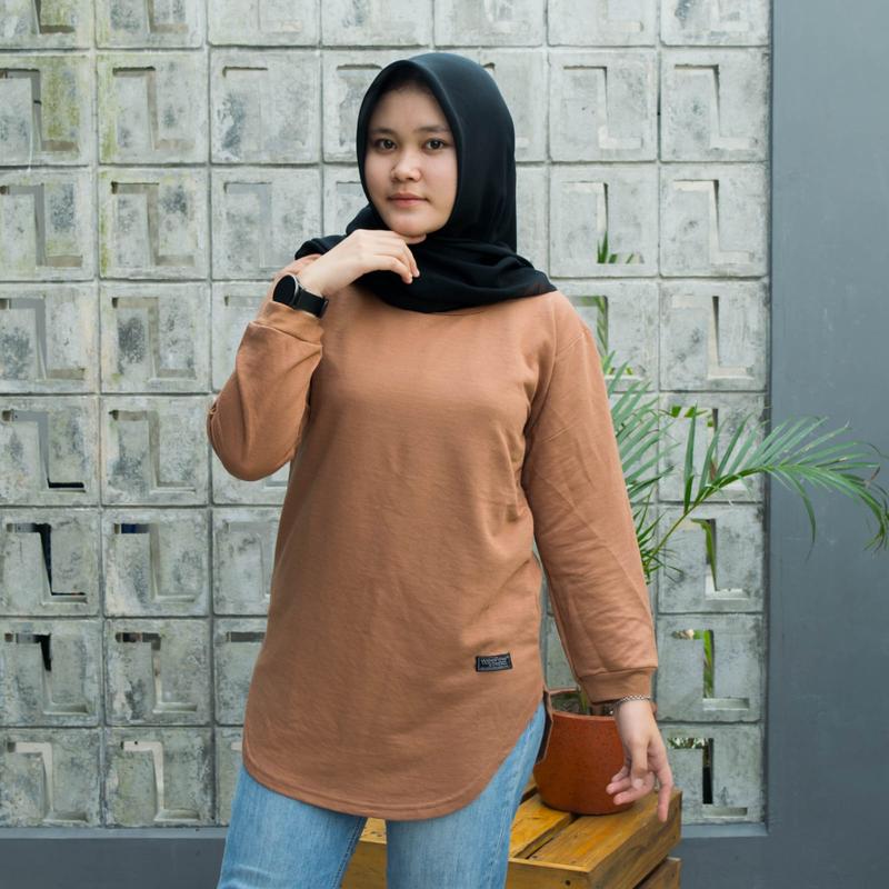 Kaos Polos Wanita Lengan Panjang - RIB Bawah Oval Terkini Sablon Atasan Baju Basic Top Variasi Tangan Oblong Oversize Muslim kaos  lengan  panjang  oval 6