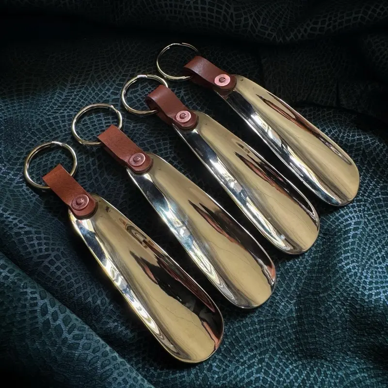 Siege leather - brass shoe horn - sendok sepatu