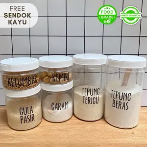 Toples Bumbu Plastik Anti Air dengan Stiker Bagian 1 - Garam Kayu Kitchenware