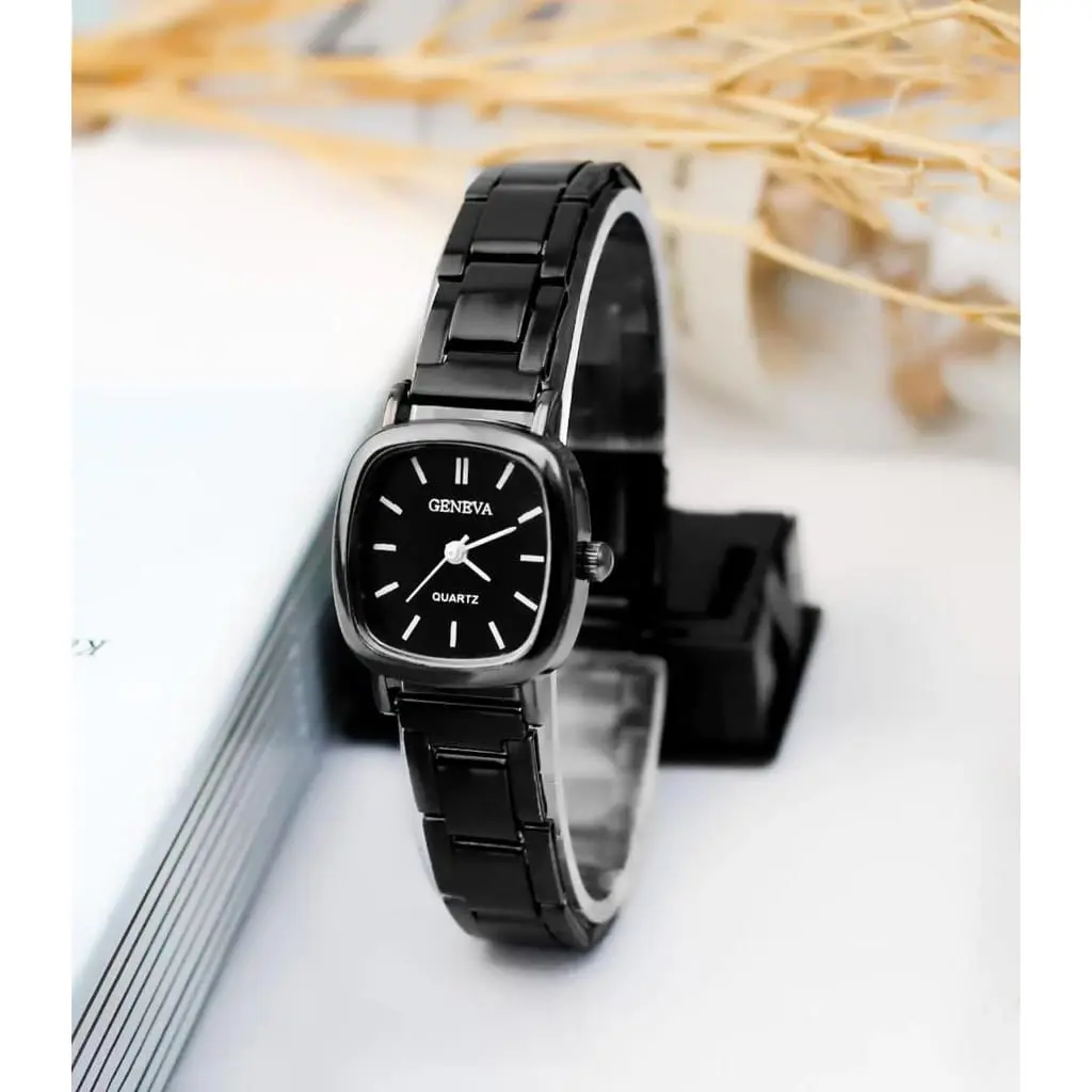 FULL HITAM