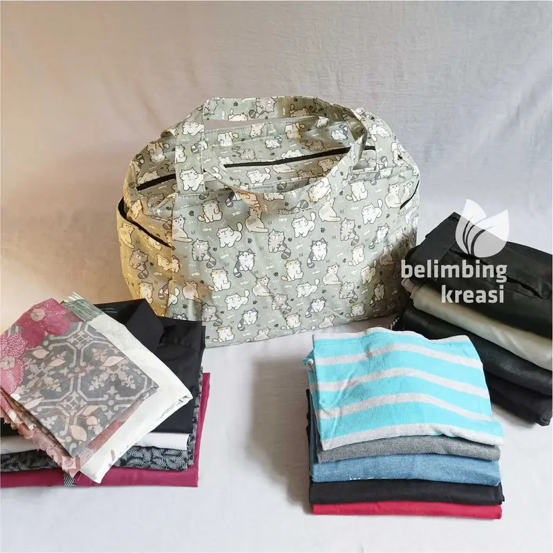 TRAVEL BAG JUMBO LIPAT PRIA WANITA TAS DUFFEL WEEKENDER MODEL JINJING UNTUK BAJU PAKAIAN BEEPRGIAN BAHAN KAIN KANVAS MOTIF TTBKM TM 02 5
