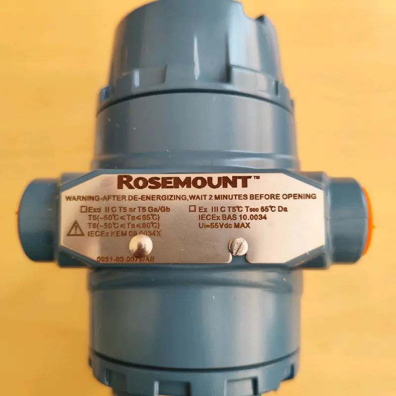 Differential Pressure Transmitter ROSEMOUNT 3051CD4A Range 0-30 Psi 3