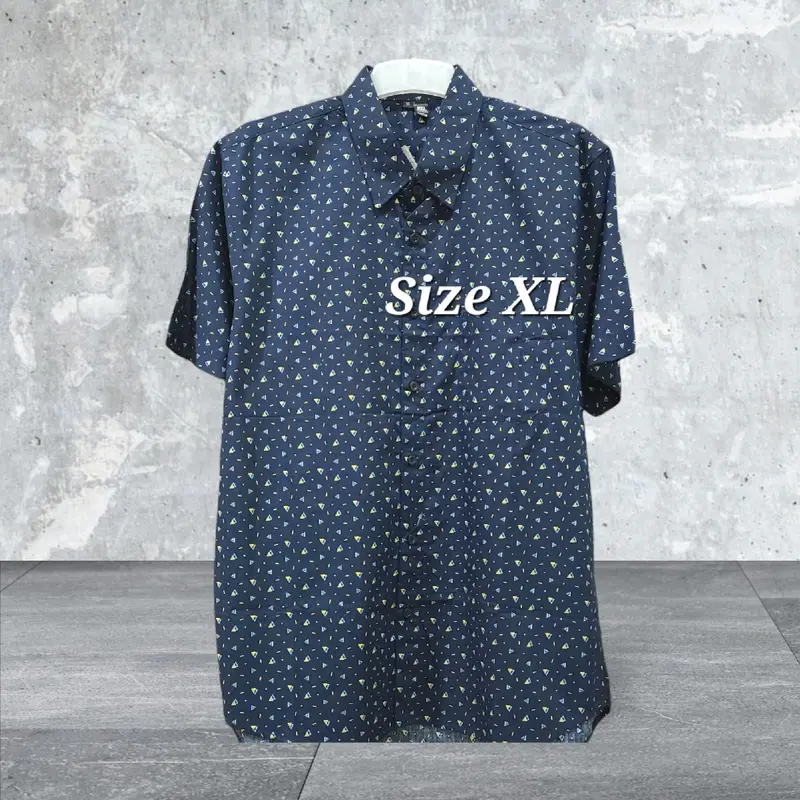 Kemeja Pria Motif Triangle Lengan Pendek keren bahan dingin Formal Katun Kantor Hitam 0