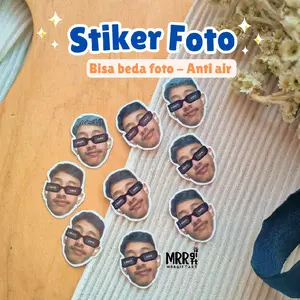 Stiker Wajah Custom 2,5cm Anti Air Bisa Beda Foto Ukuran 2,5cm Isi 70pcs Max 11 Foto Stiker Kado Helem Kecil Logam Paper Foto