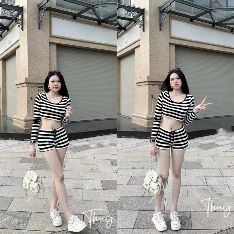 Sét bộ Áo + Quần áo Croptop kẻ dài tay sang chảnh cá tính Mix Quần Đùi tôn dáng trẻ trung Hot Hit xinh xắn Đi chơi duyên dáng - Dành Cho Nữ "WOMEN TOP"