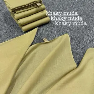 hijab segiempat paris premium jahit tepi voal catton khaky muda