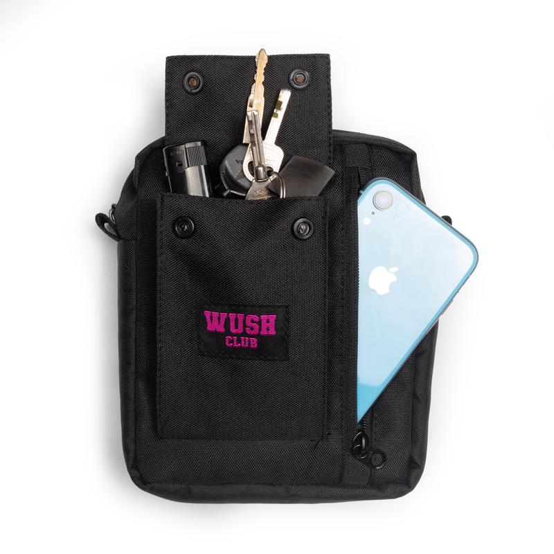 Wush Club  Selempang Slingbag spok tas Distro Pria Wanita 1