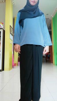 Product Review of SIVALI Minji Shirt | Basic Loose Office Shirt - Kemeja Wanita Kantor Atasan Baju Anti Kusut Panjang Tebal Polyester Silk Formal Oversize Formal Oversize Kerja Hitam Casual from R**J 1
