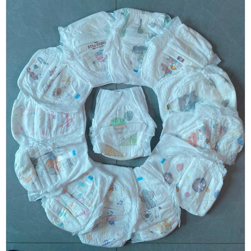 From Bo 2 Bịch 100 miếng + Tặng 2 miếng Bỉm mềm êm thấm hút tốt, từ 700 - 900ml