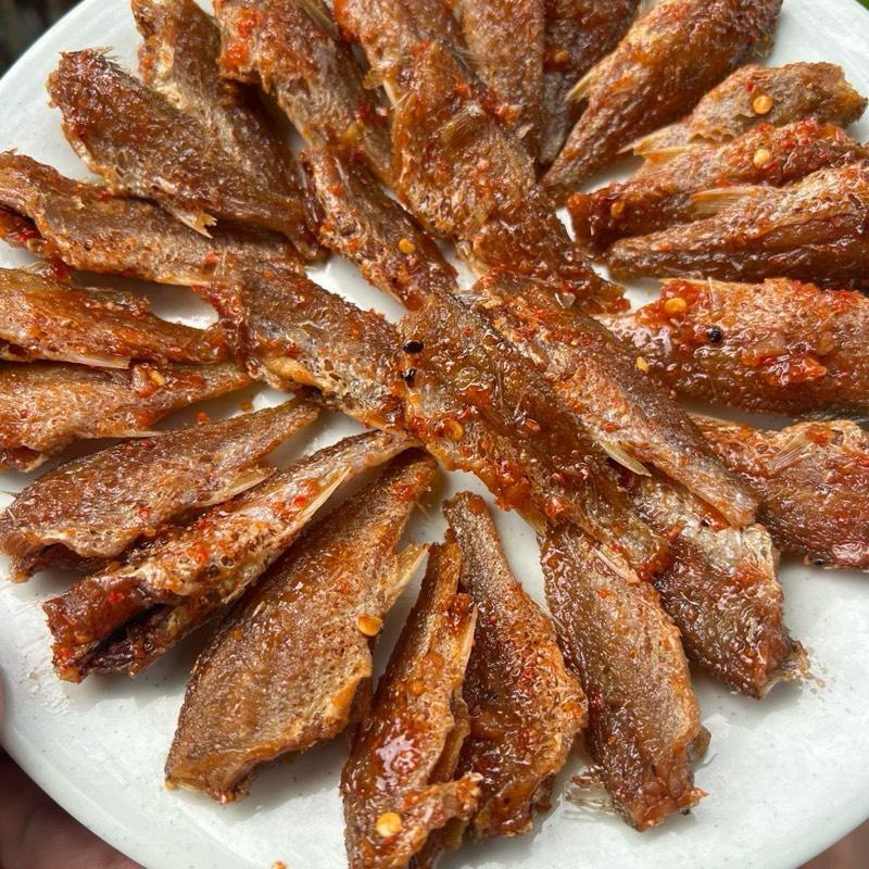 Cá khô đù sốt nước mắm nhỉ vị vừa ăn ăn cơm