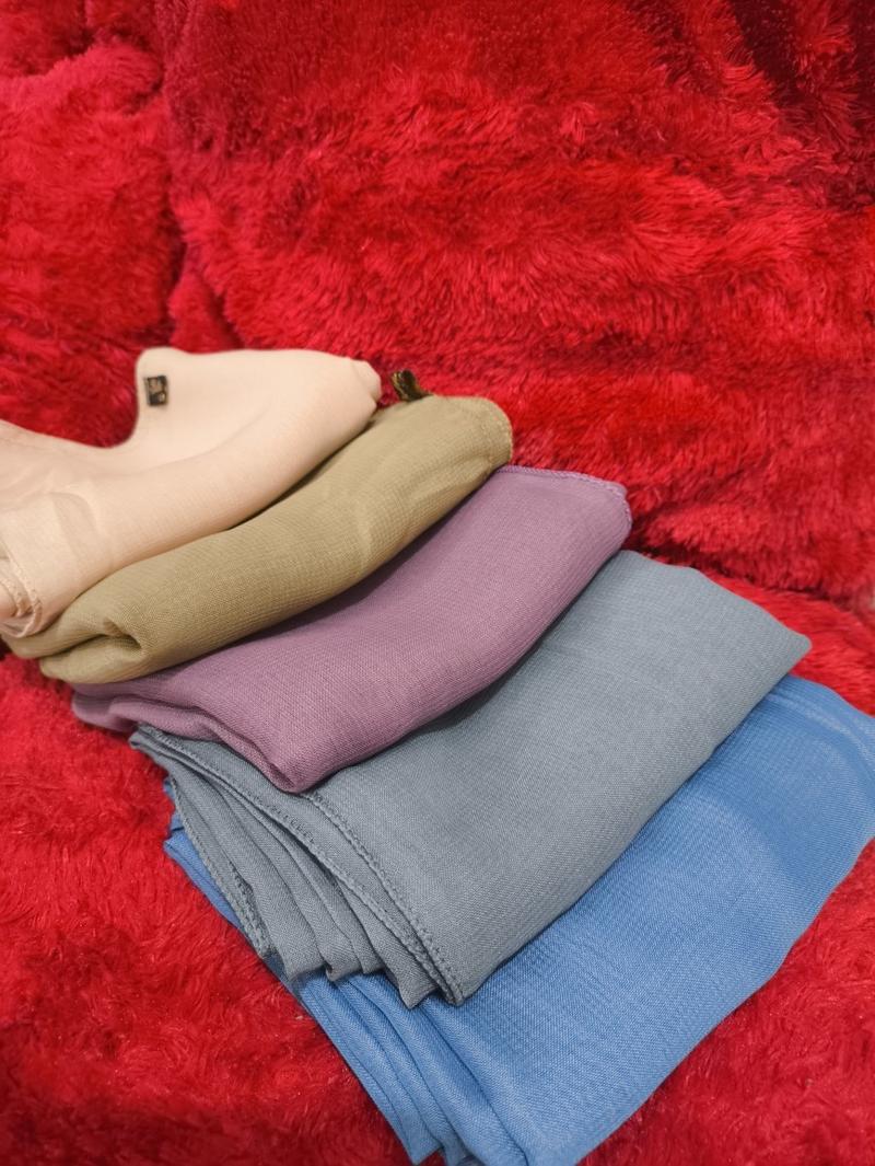 Product Introduction of HIJAB SEGI EMPAT PARIS JADUL Brand Varisha | Red Rose | All Merk 6