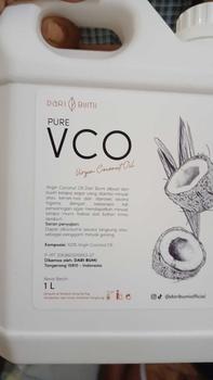 Product Review of VCO | Virgin Coconut Oil 1 Liter - Dari Bumi Minyak kelapa Murni from D**0 0