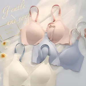 Bra Seamless Sport Push Up Bra Set Celana Dalam Wanita Tanpa Kawat