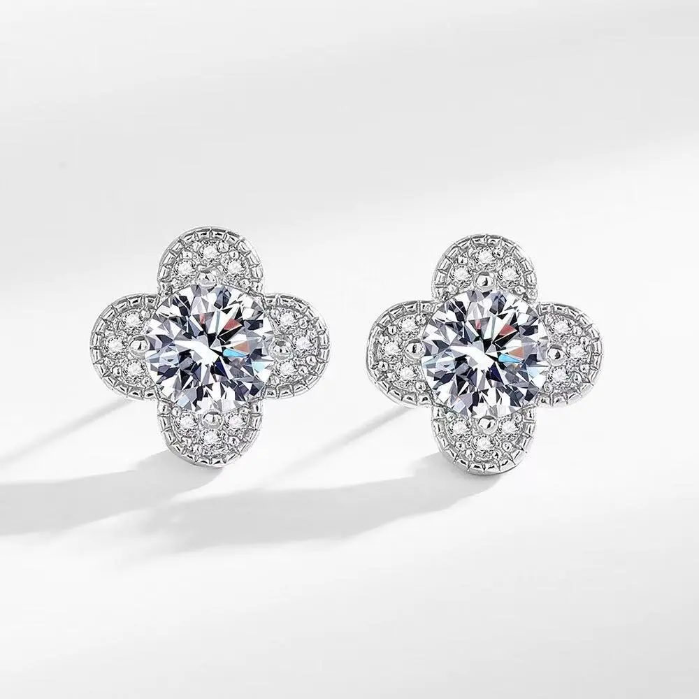 Four-leaf clover 1 Carat Moissanite Earrings for Women | Jewelry Gift For Her