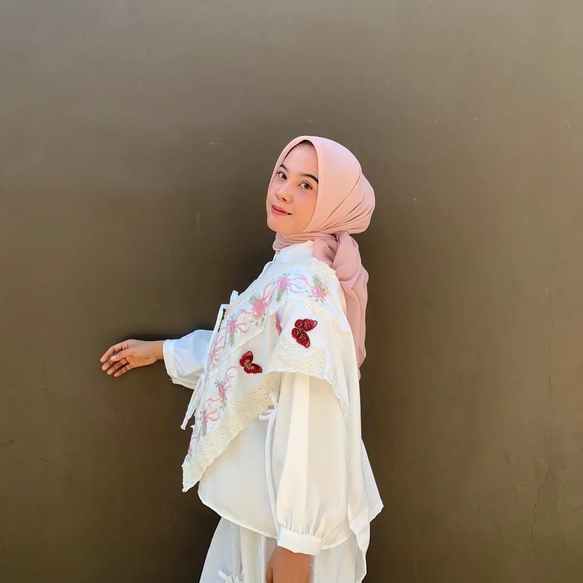 Vest coquet Rompi Wanita girl Outfit