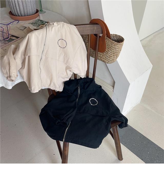 Product Introduction of Japanese and Korean styles~High quality Korean style children's letter hooded windbreaker for boys and girls, handsome coat for spring and autumn fashion children 10