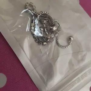 Masyarakat Pilihan Gelang Serut Wanita C27 Adjustable Bracelet Bisa Disesuaikan Diamond Rhinestone COD Bahan Alloy Gaya Casual Fitur Serut Cocok Sehari-hari dan Acara Hiasan Syal