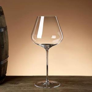 [1 ชุด 2 ใบ] แก้วไวน์ แก้วไวน์แดง ถ้วยวินเทจยุโรป แก้วเบอร์กันดีทําด้วยมือ แก้วไวน์แดงคริสตัล 450ml