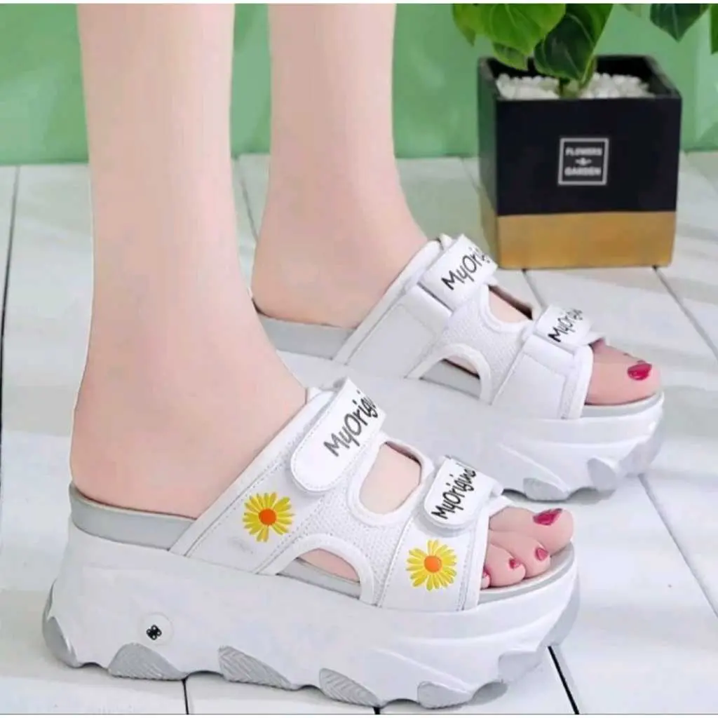 Sandal Wadges Selop Anak Perempuan dan Dewasa Korea Motif BUNGAA imfort