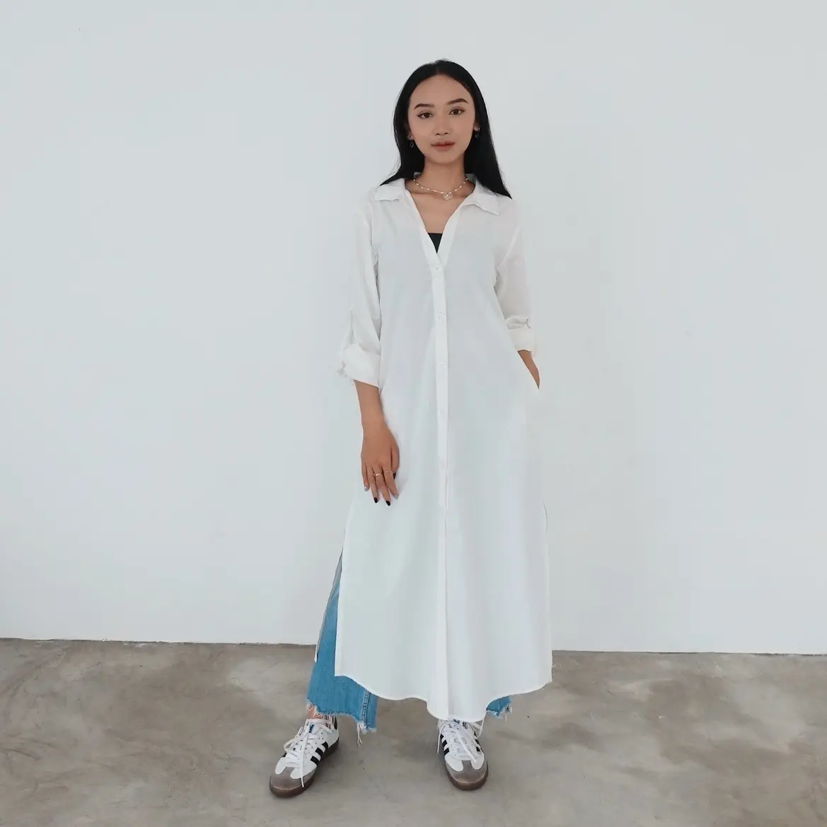 Kemeja Dress Putih (Hijab & Non Hijab Friendly)