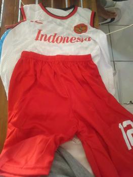 Product Review of SETELAN BAJU BOLA SINGLET ANAK TERBARU/KAOS BOLA SINGLET ANAK/KAOS SINGLET ANAK from R**i 1