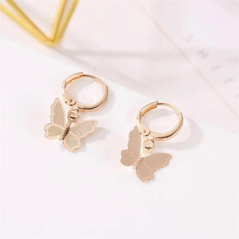 Anting wanita korea Kupu-kupu Manis Warna Fashion Klip Giwang Mini Elegant Viral Model Terbaru Titanium Korea Earrings Emas Tindik Perhiasan. B-40