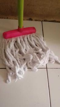 Product Review of Pel Lantai Sumbu Gagang Kayu Ulir - Alat Pembersih Lantai from F**i 0