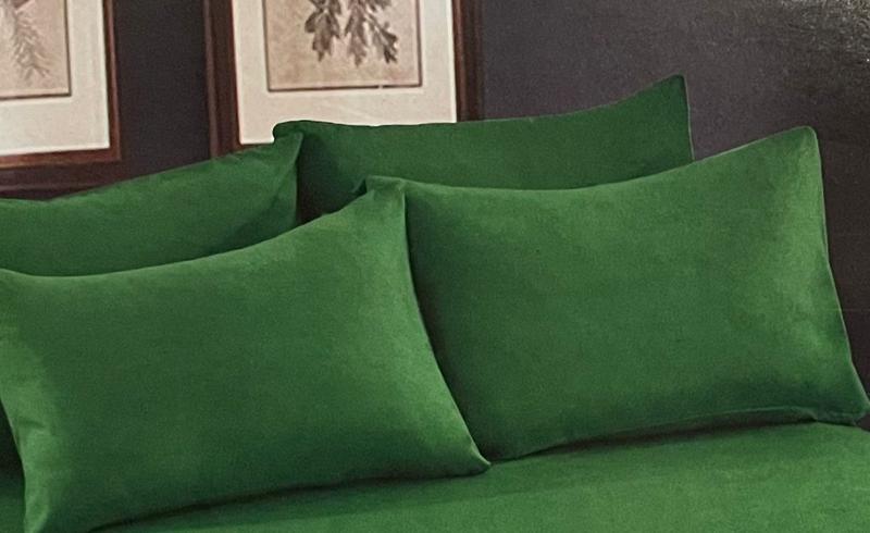 Product Introduction of 【Local Seller】 Solid Color pillow case - Random Color - A Pair Of Pillow Cases 74*48cm / ( 2 Pieces ) 14