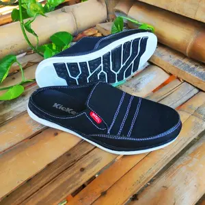 Promo cuci gudang / Sepatu pria / sepatu slop / selop / slop pria kekinian Shoes Karet  Sendal Kasual