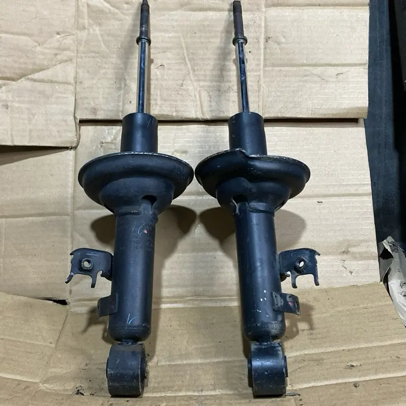 Shockbreaker Shock  Toyota  Innova reborn depan 2pcs original