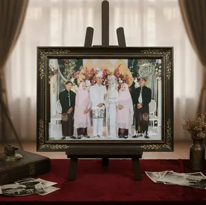Bisa COD Cetak Foto 12R + Bingkai Kaca 30x40cm 1 Hari Jadi Cocok Untuk Dekorasi Pengantin Murah dan Studio Versatile