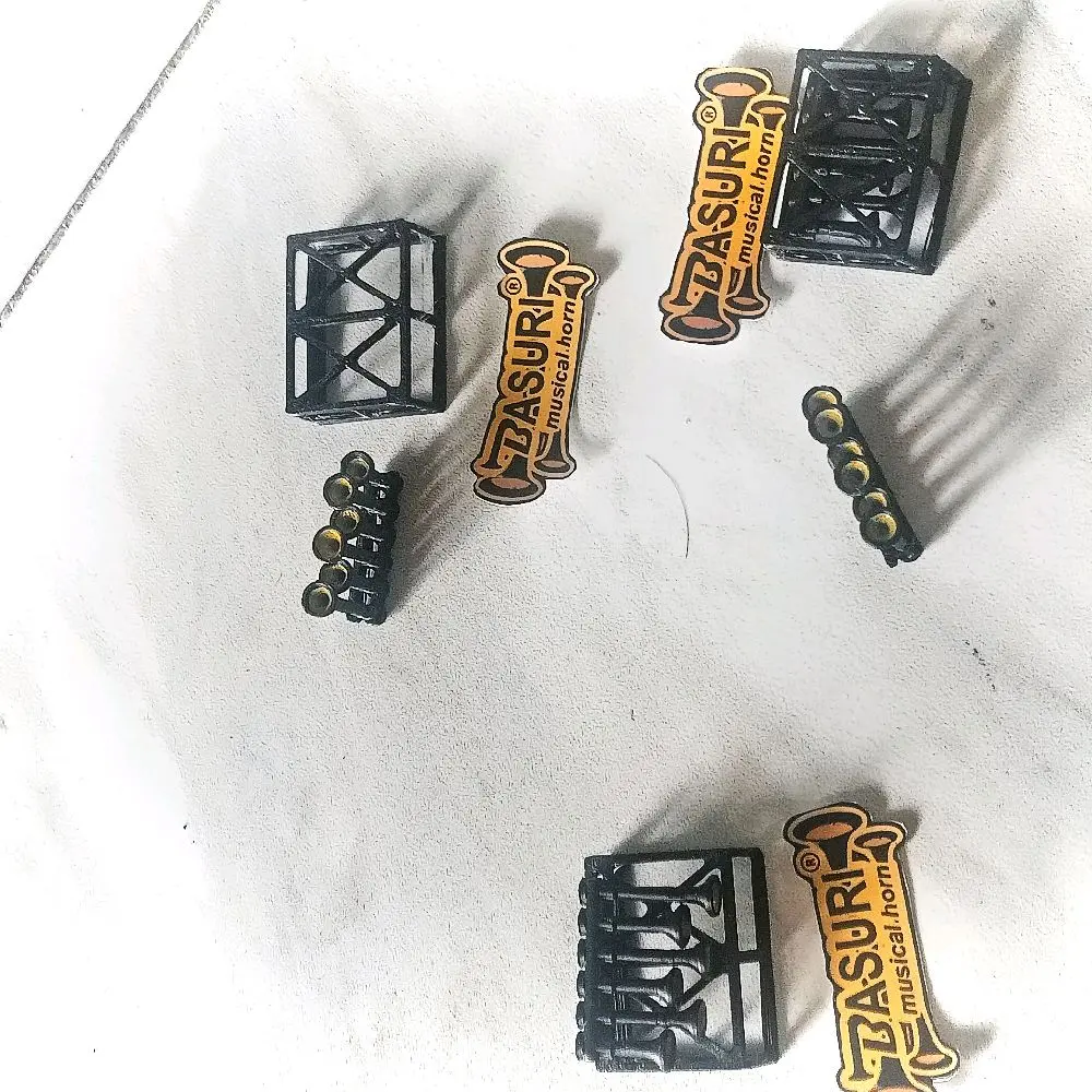 Corong Miniatur bus Basuri
