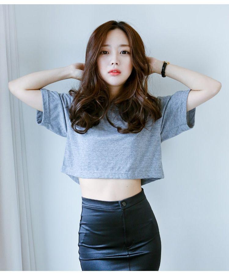 Product Introduction of Korean Style Wig Women's Center-Parted Bangs Long Hair Long Curly Hair Sexy Fashion Big Wave Fluffy Lifelike Pear Flower Head Cover 2