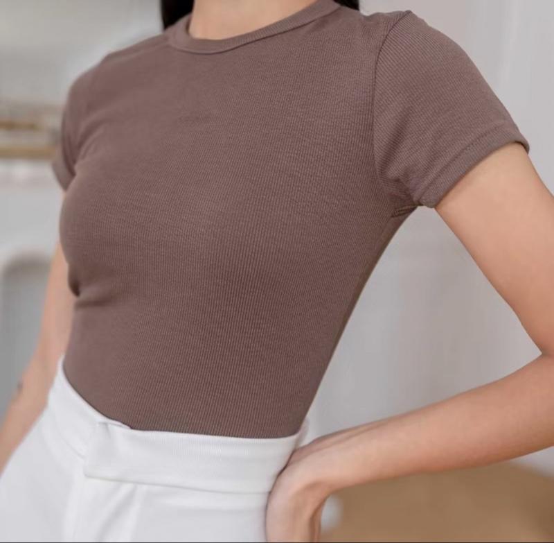 CROP TOP WANITA kaos Crop top- Atasan Crop Top Wanita Korea Style Simple Fit Body