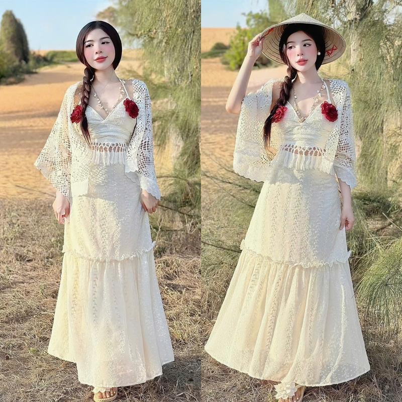 Set đồ nữ 3 món áo ren croptop thiết kế cổ yếm đính bông [Có Mút] kèm khăn choàng mix chân váy dài dáng chữ A sang chảnh dành cho các nàng diện đi chơi.