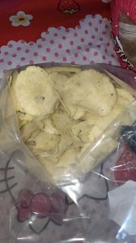 Product Review of Kecimpring Singkong Bawang Daun 1 KG Comring Cemilan / Food / Snack Makanan from B**4 2