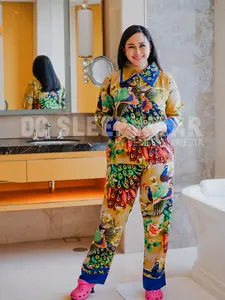 LIMITED PEACOCK HOLANG KAYA