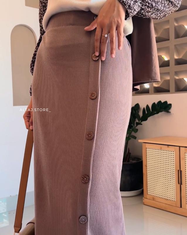 Adeline Skirt by altaj - Rok Knit - Bawahan Wanita Casual 4